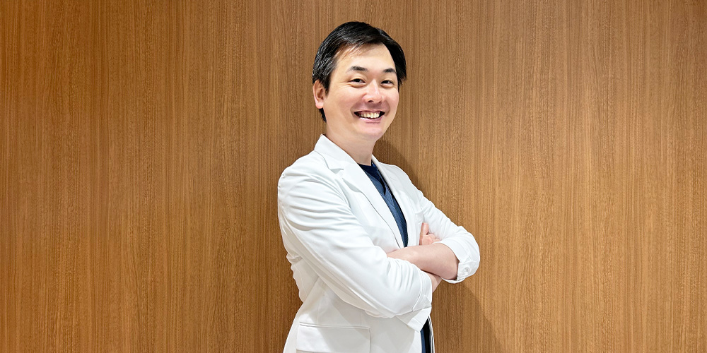 Dr.  YAMAMORI